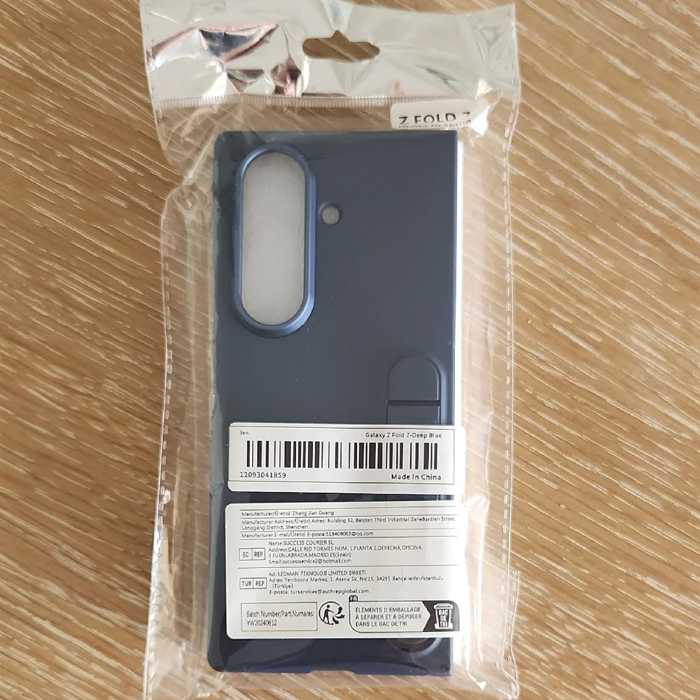 Samsung Galaxy Z Fold 7 Blue Protective Case